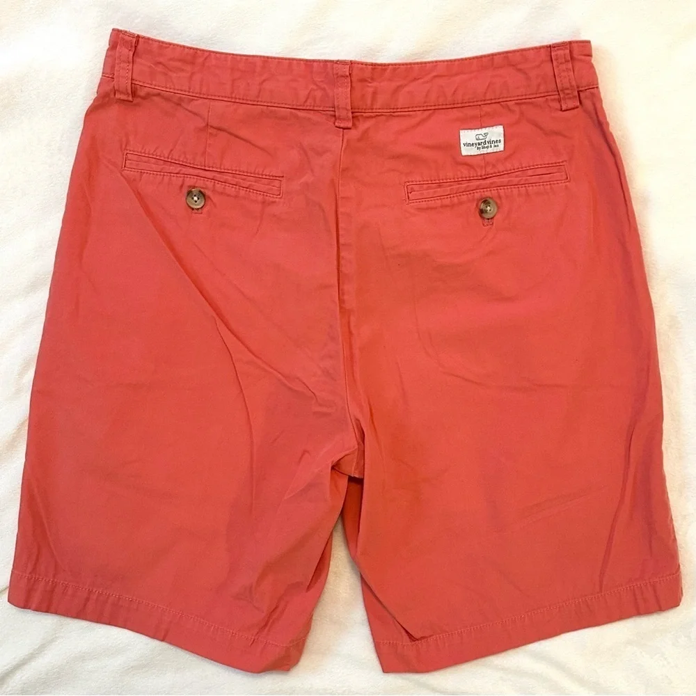 Vineyard Vines Bright Coral Men’s Shorts 30 Cotton 8” inseam preppy summer beach